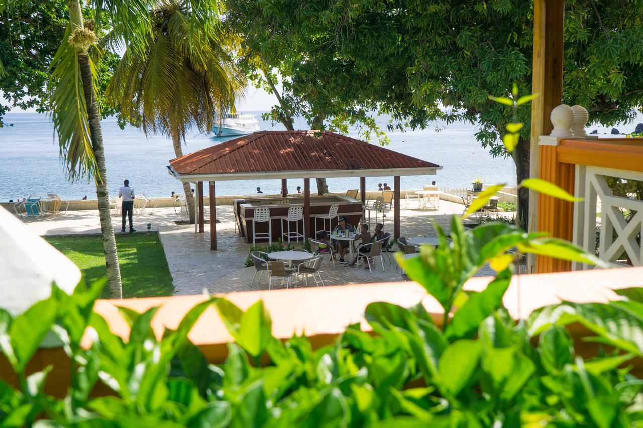 Sunset Shores Hotel 3*