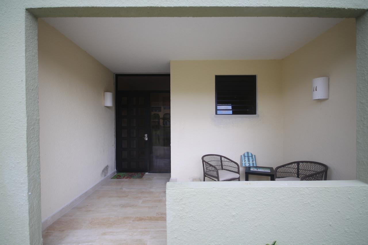 Beach Village 111 Apartment *