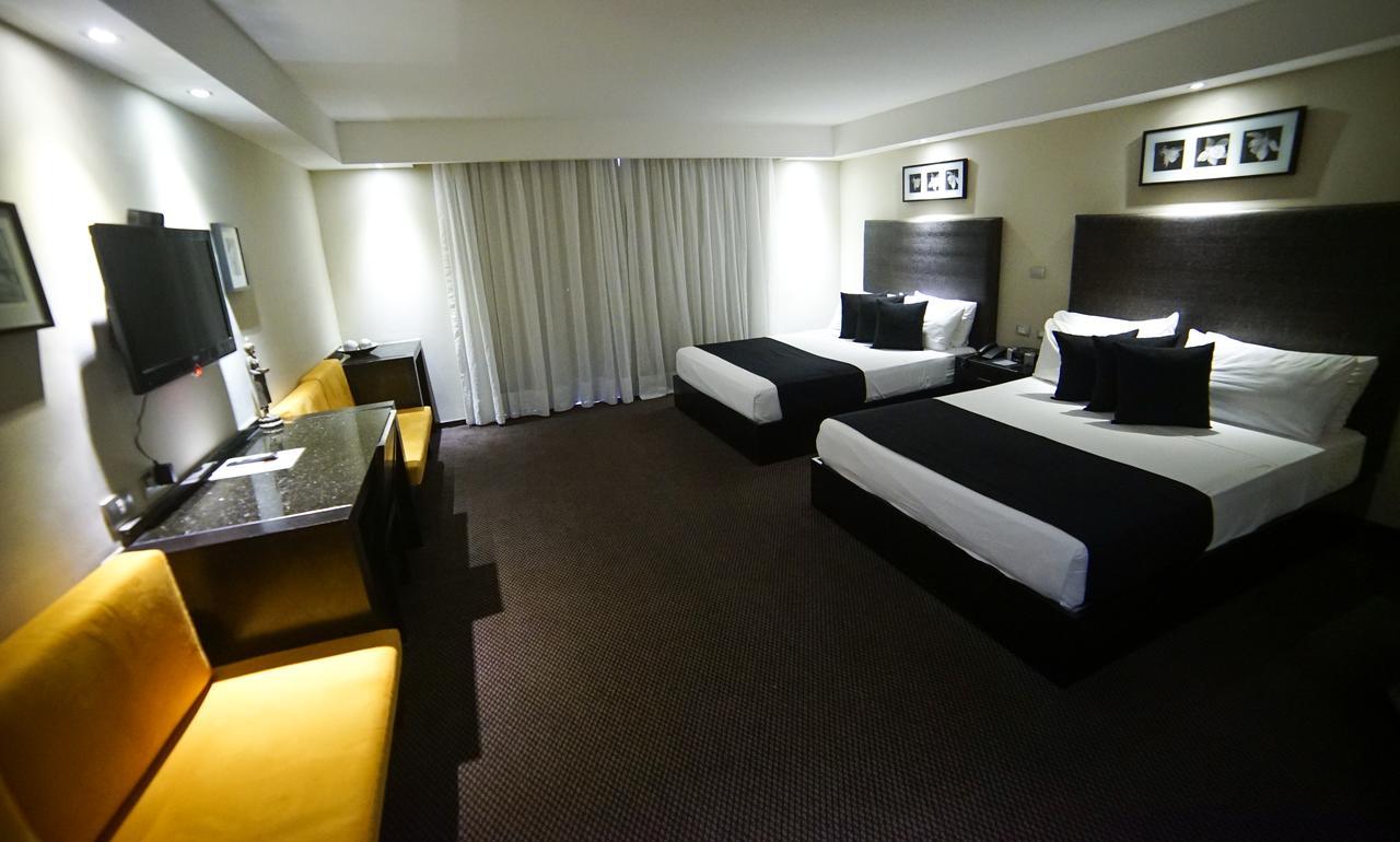 Savoy Boutique Hotel 4*