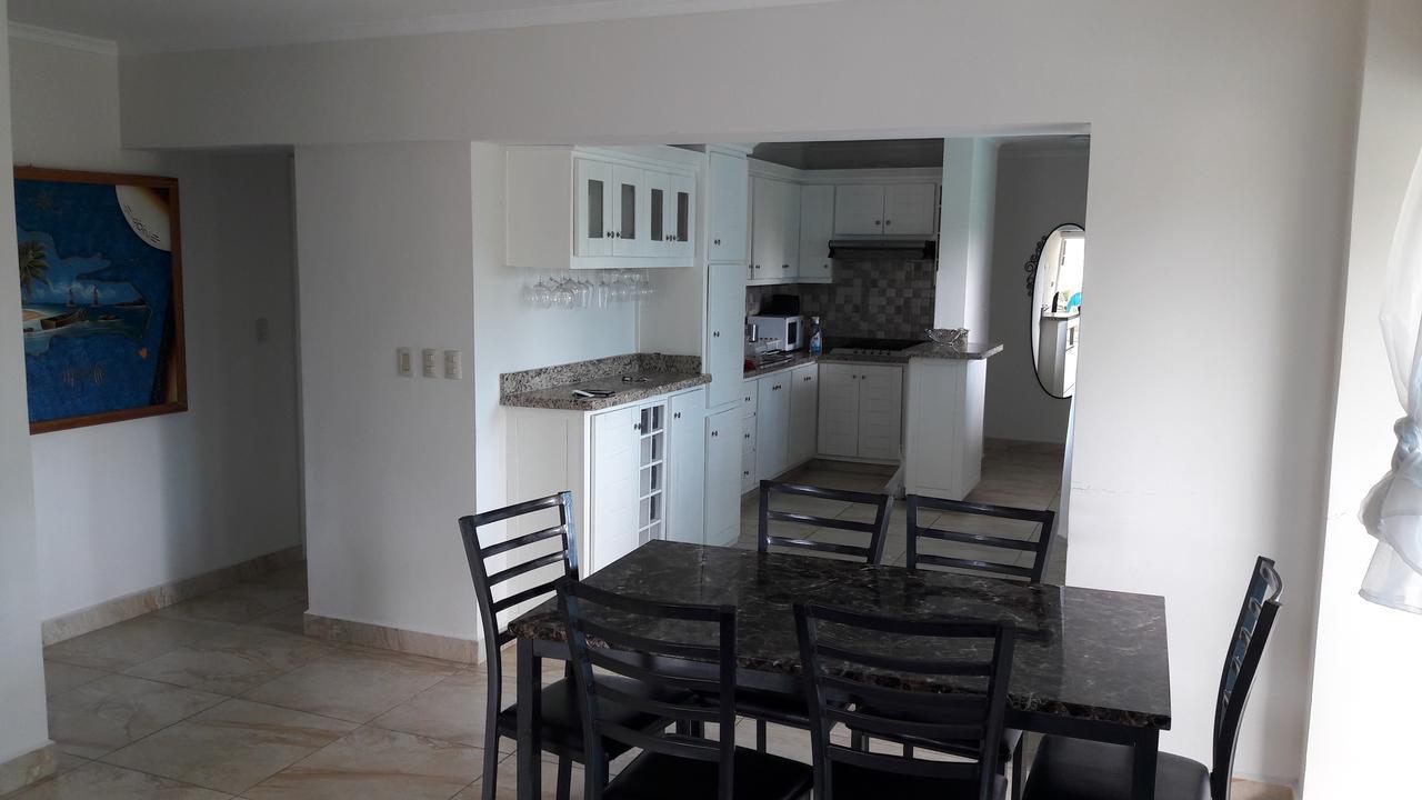 Residencial Lucia 3 * Boca Chica