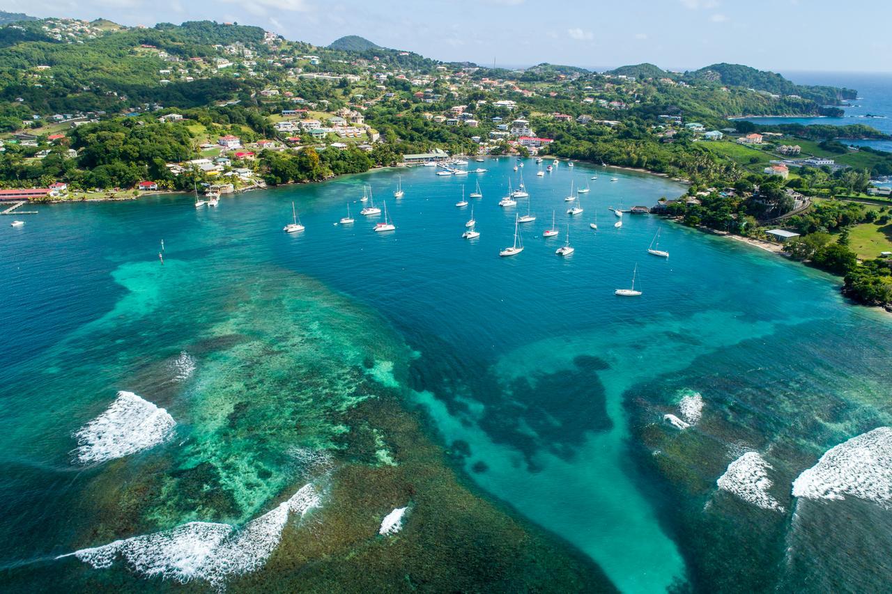 Hotel Blue Lagoon And Marina Ltd 4*