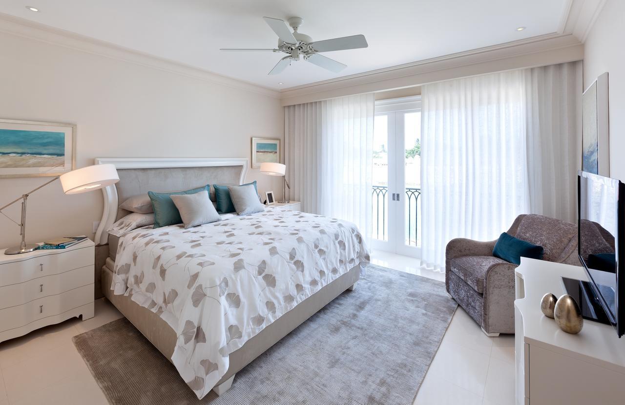 Port Ferdinand Marina & Luxury Residences 5*