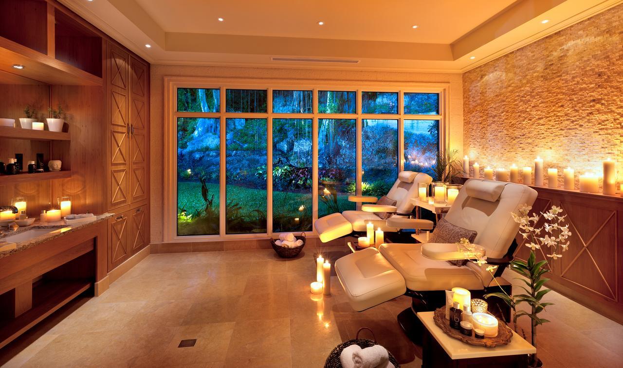 Resort Port Ferdinand Marina & Luxury Residences