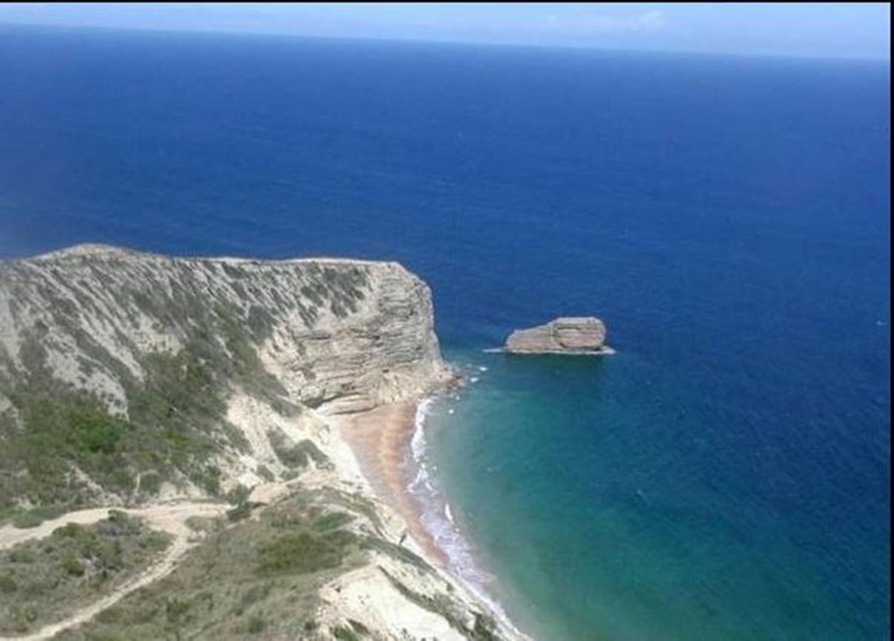 Marina Del Mar San Fernando de Monte Cristi
