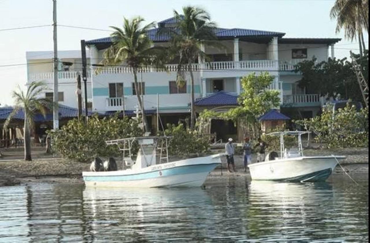 Hotel Marina Del Mar San Fernando de Monte Cristi