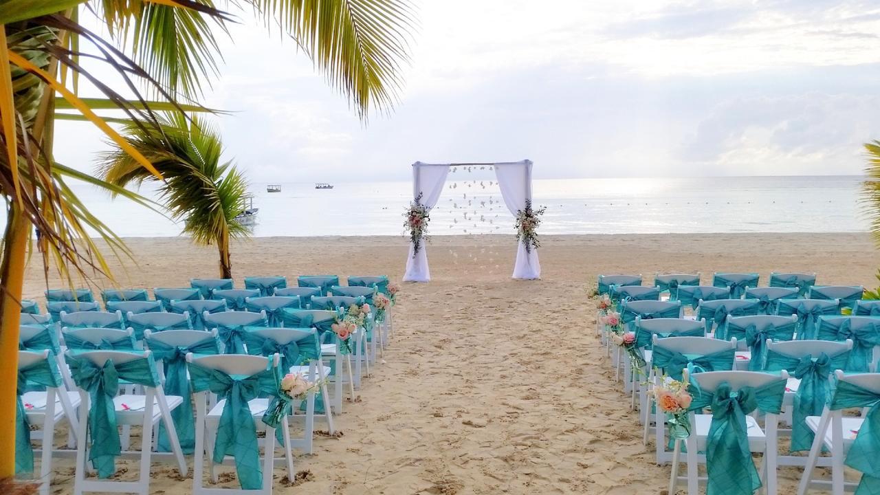 Idle Awhile Beach Negril