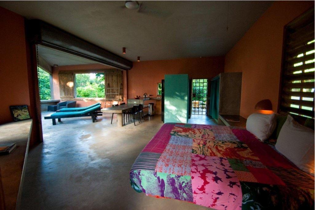 Hix Island House Hotel 3*