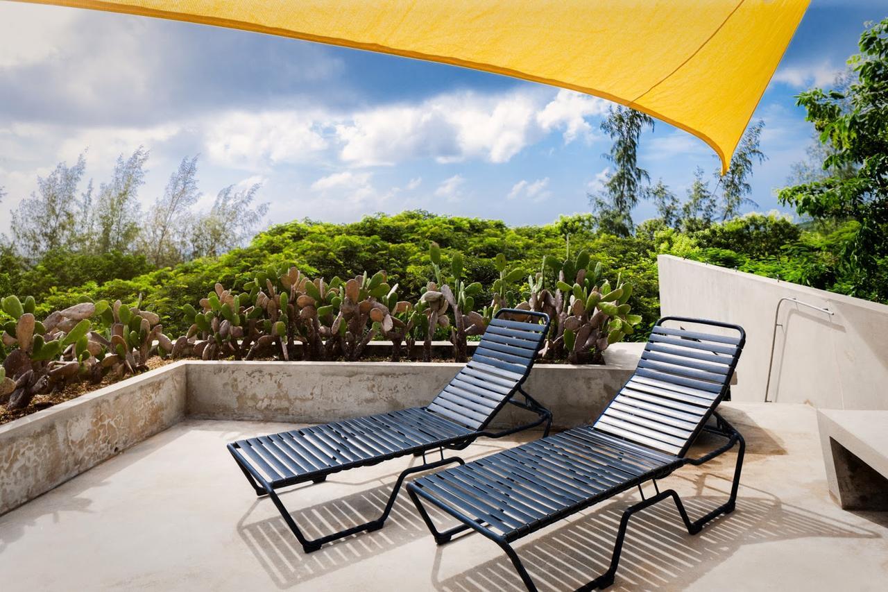 Hix Island House Hotel
