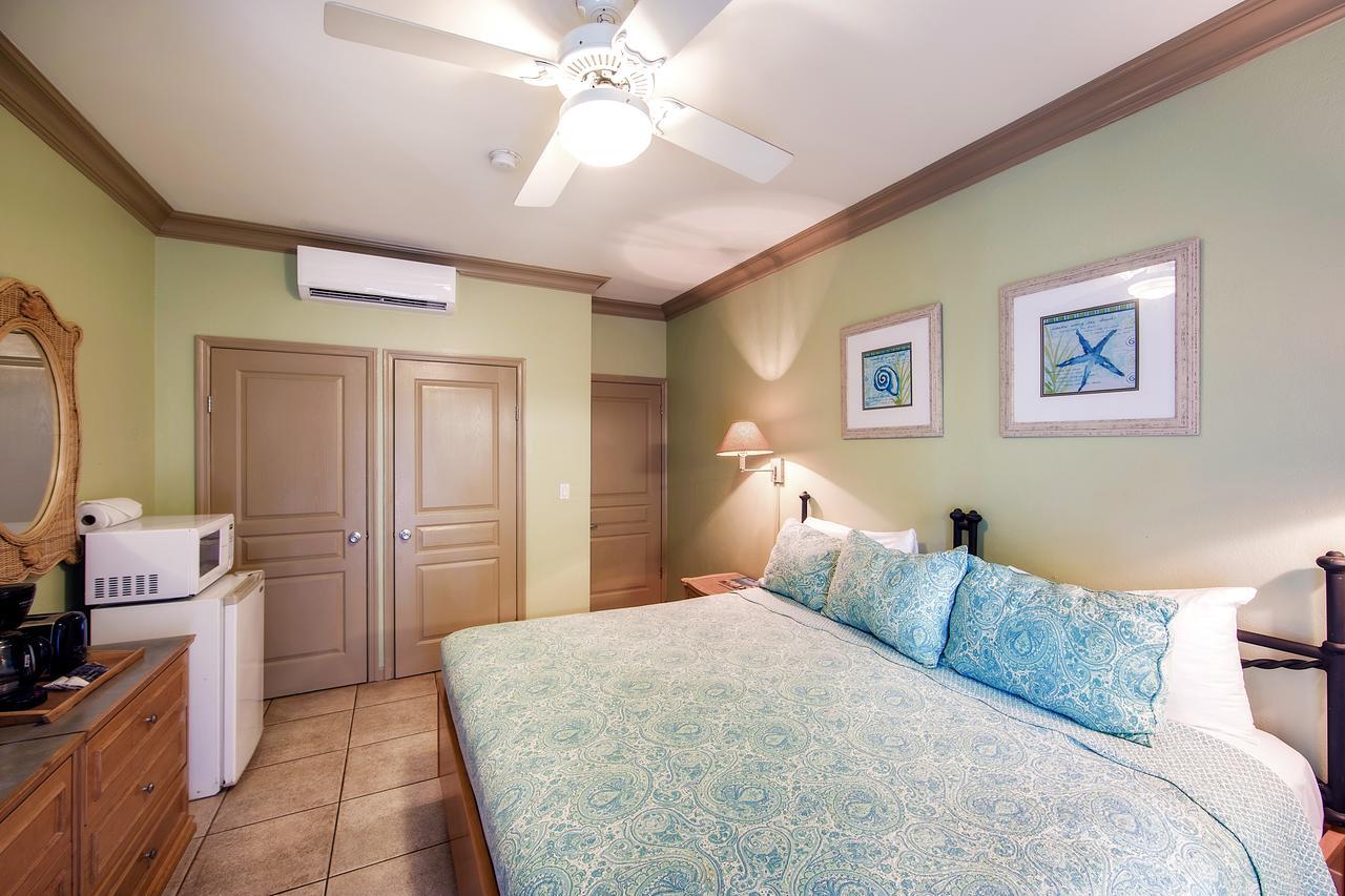 Coral Gardens On Resort Grace Bay