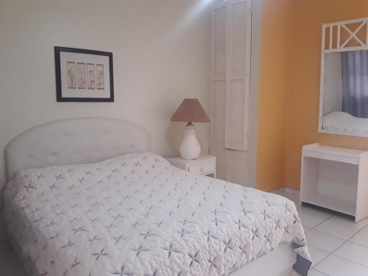 Sunshine Hotel