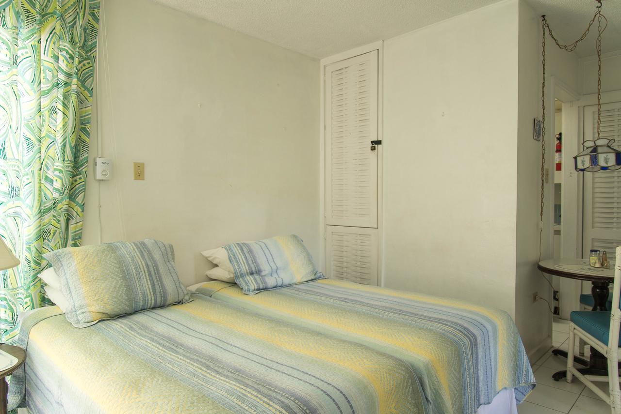 Club Hotel 3*