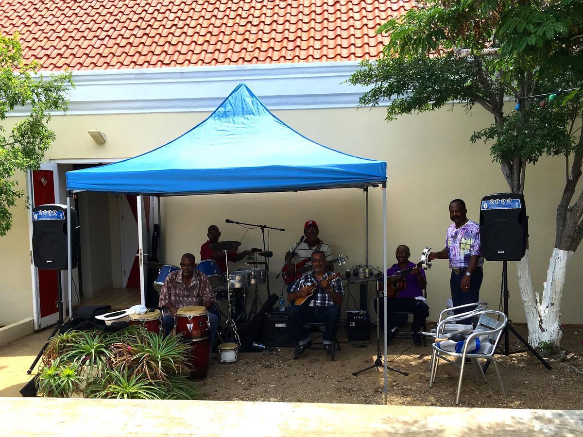 Kas Amigu Lodge Willibrordus