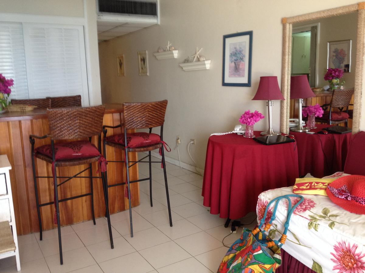 Club-delux Seaside Aparthotel Montego Bay
