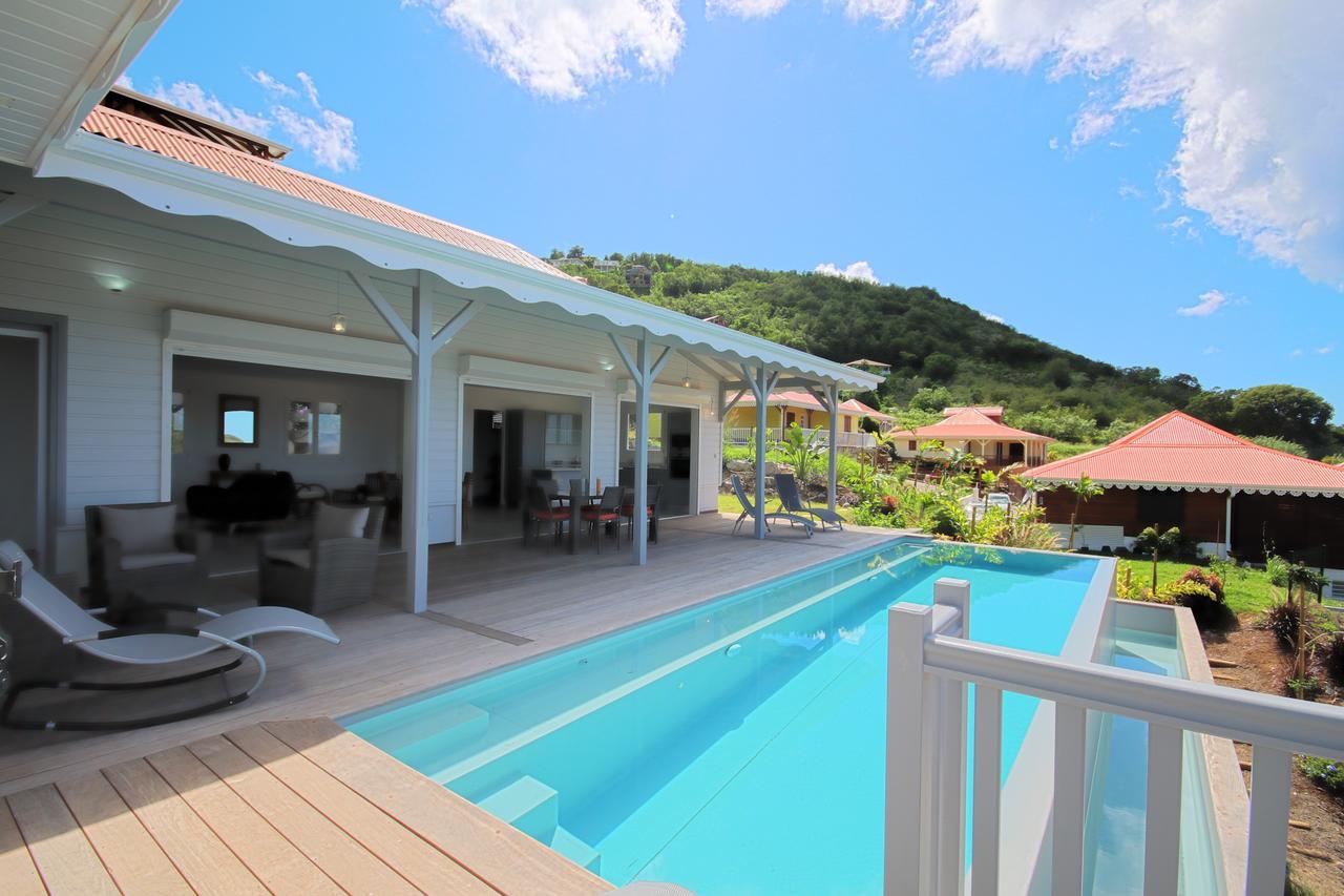 Infiniti Swimming Pool Mqaa08