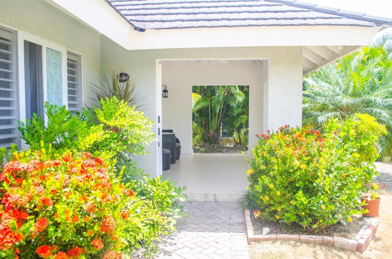 Ocho Rios @ The Palms Villa Priory