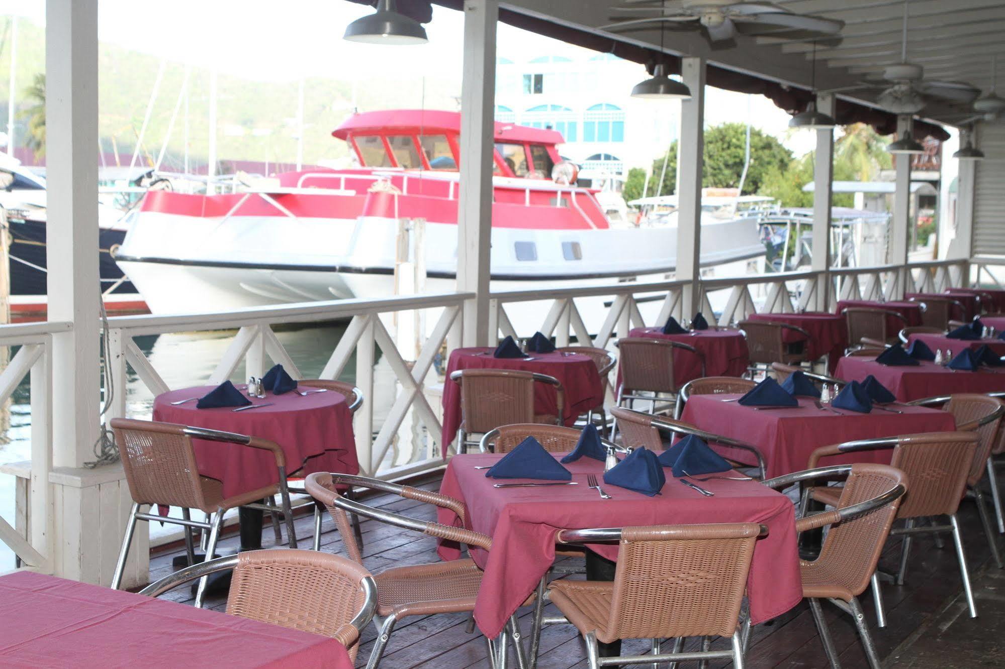 Hotel Village Cay And Marina 3*