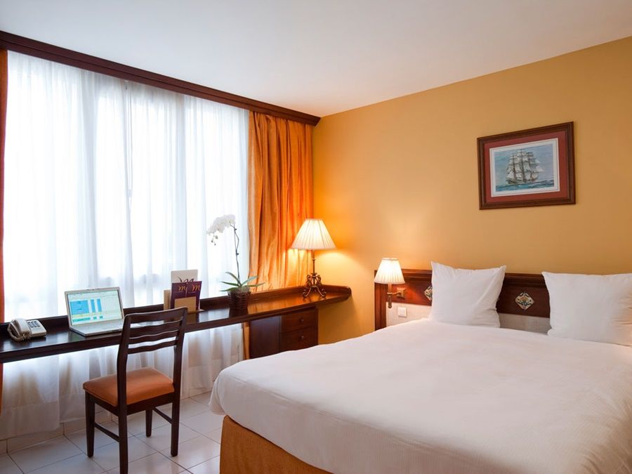 Novus Plaza Hodelpa