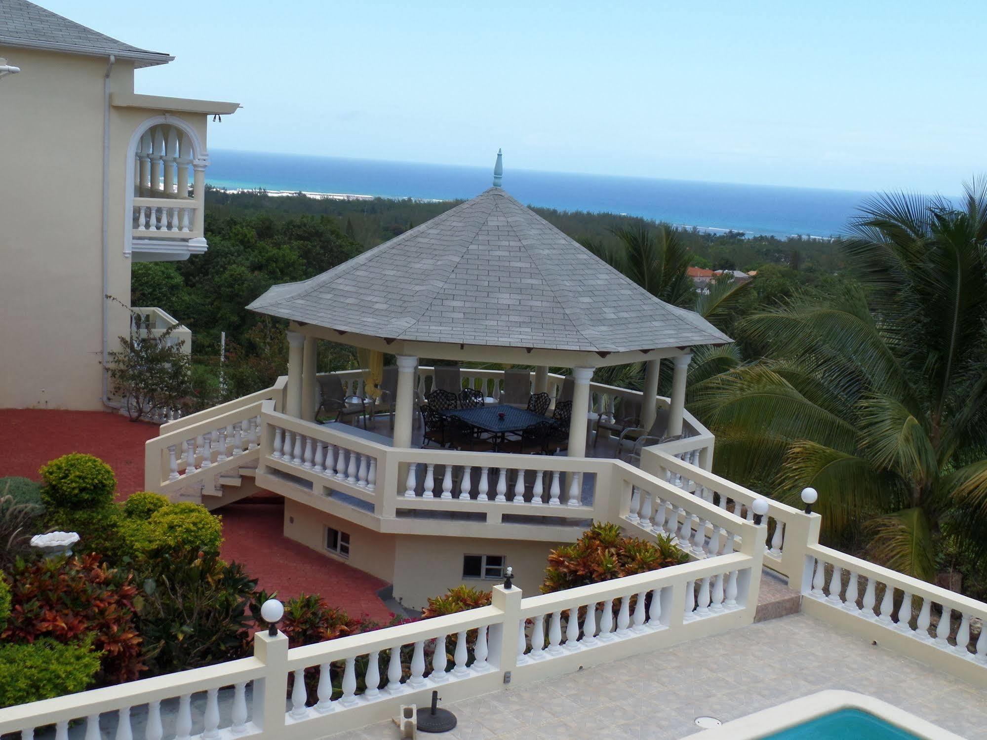 The Royal Kensington Montego Bay