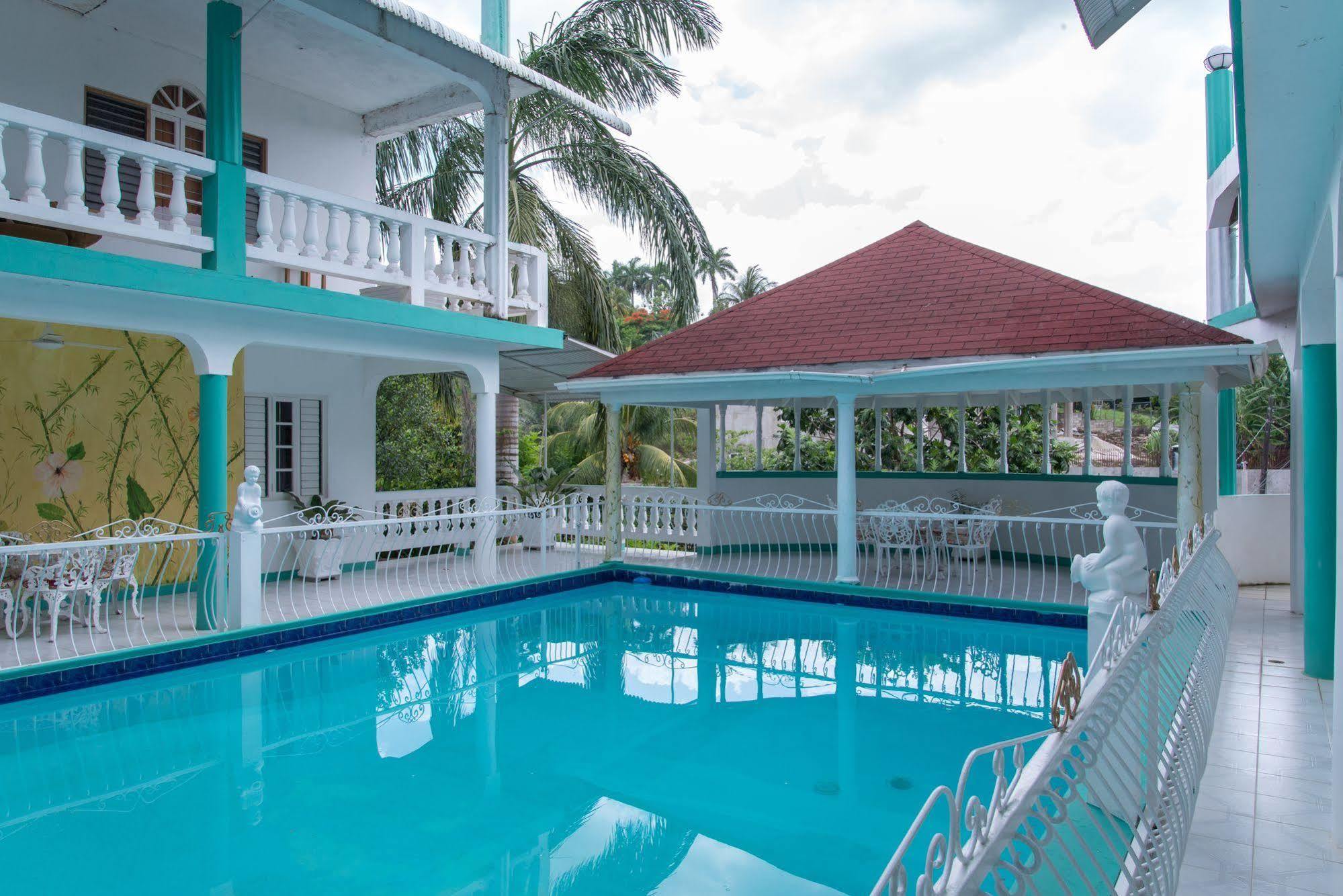 Diamond 2* Montego Bay