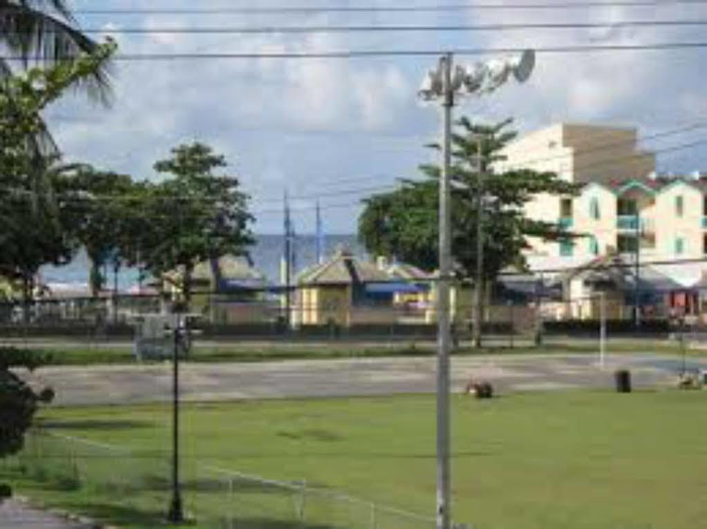 Apartment Carib Blue