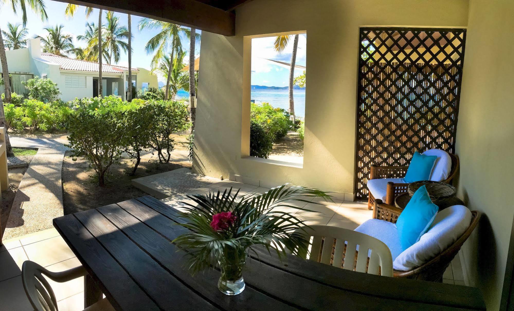 Mango Bay 3*