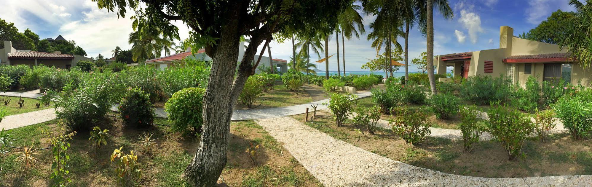 Mango Bay 3*
