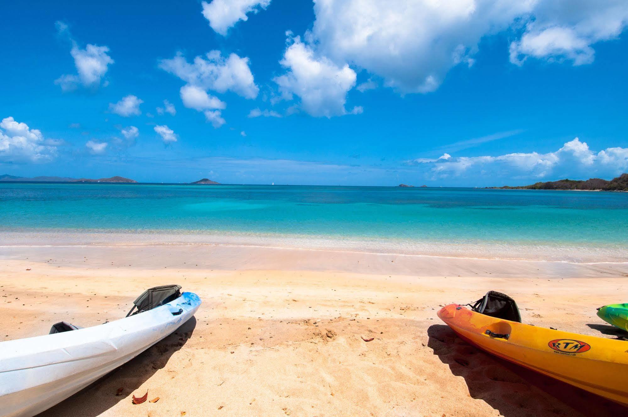Resort Mango Bay 3*