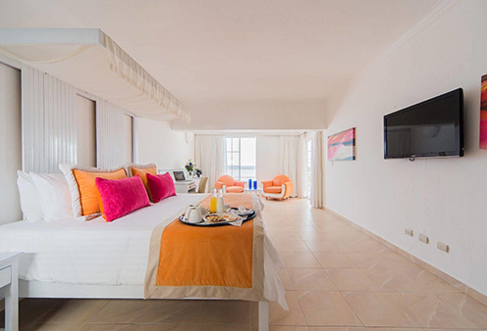 Resort Be Live Experience Hamaca