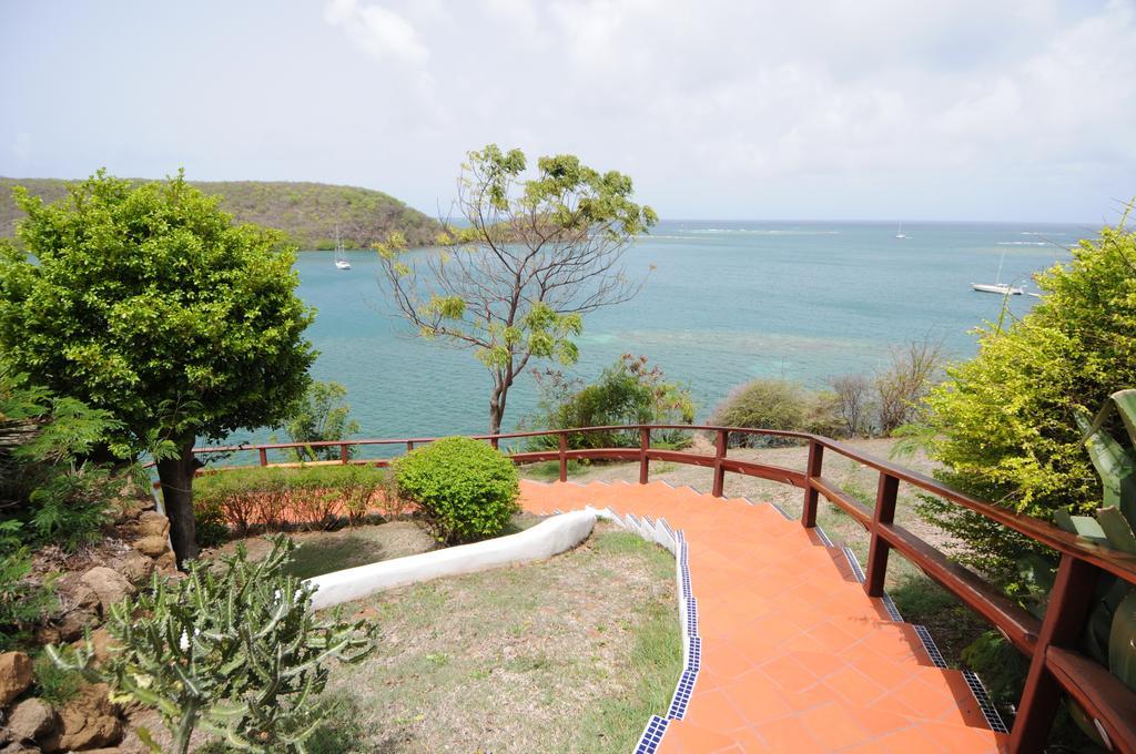 Hotel Mount Hartman Bay Estate 5*