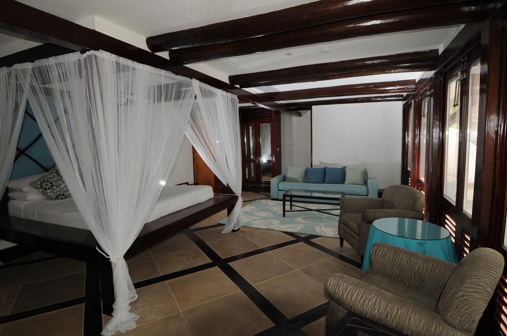 Mount Hartman Bay Estate Hotel