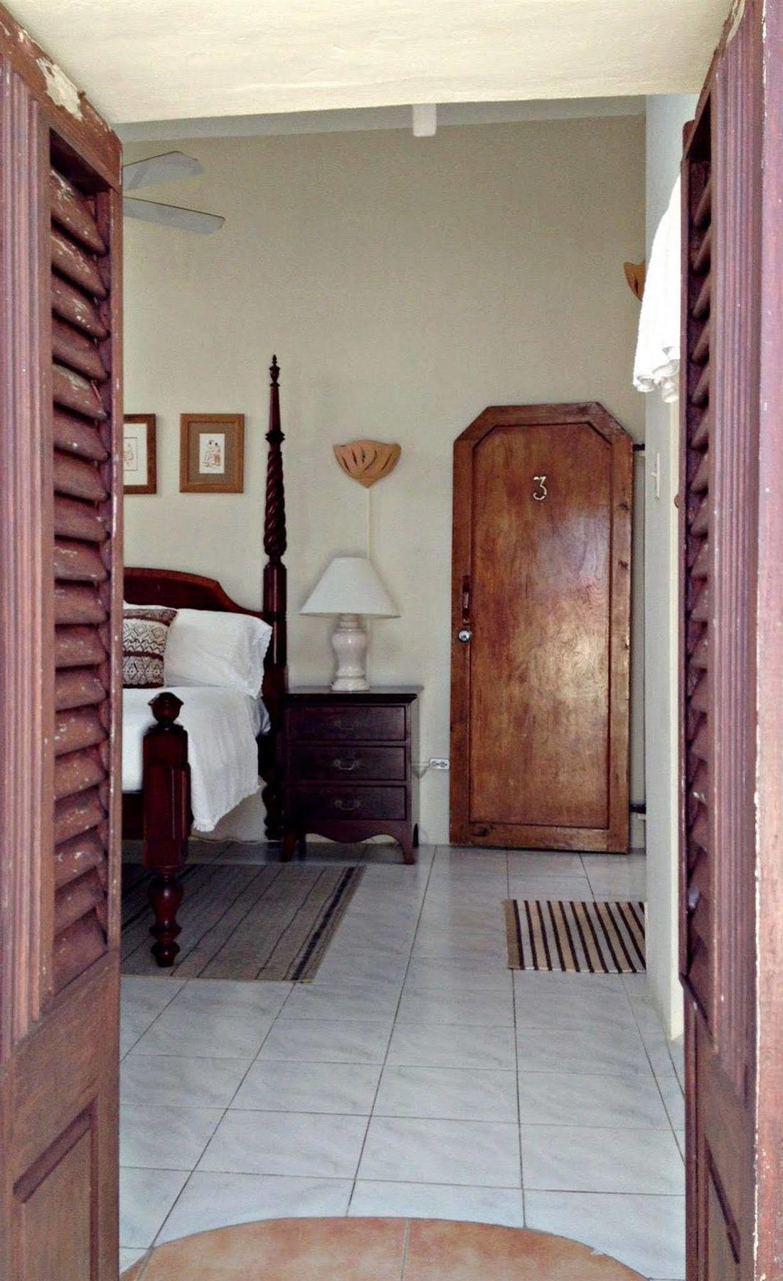 Round House