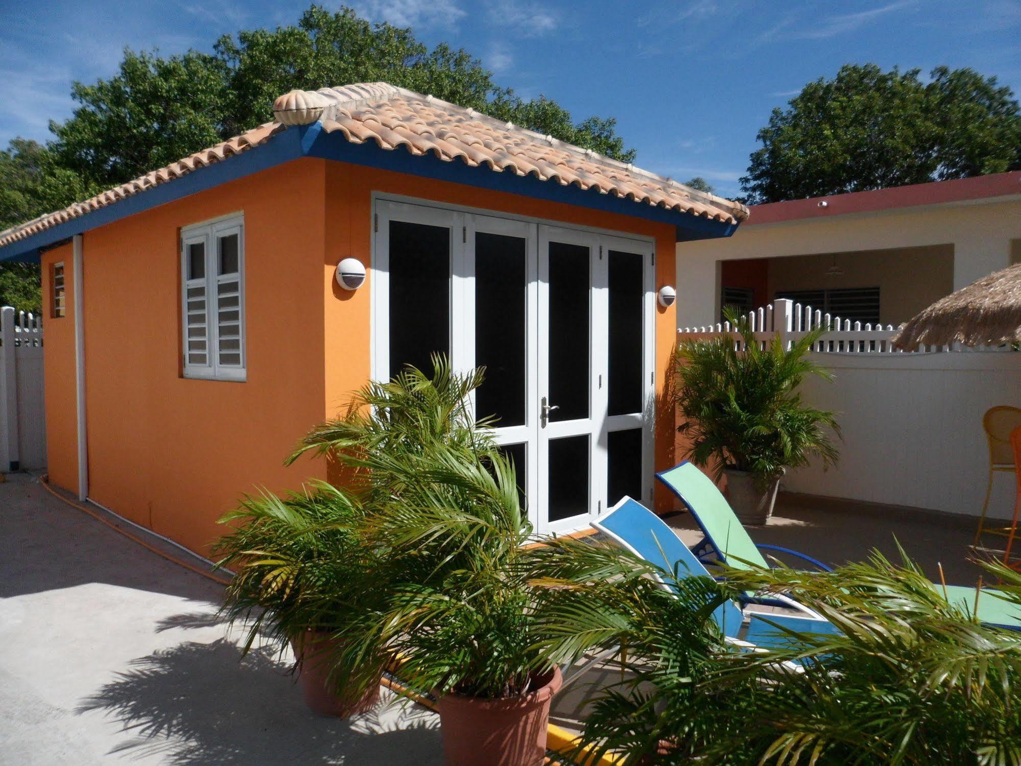 Bed & Breakfast Turtle Bay 3*
