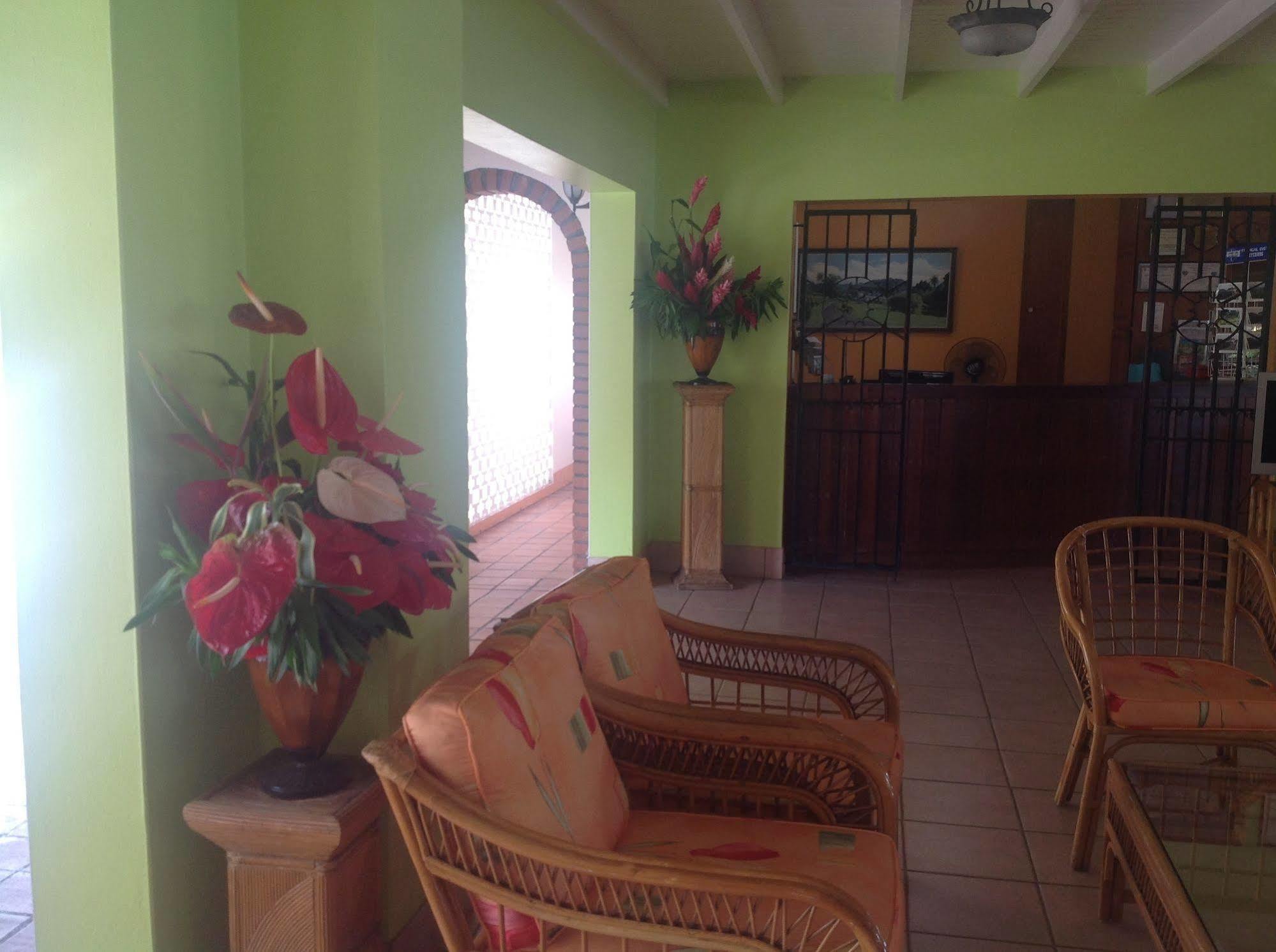 Sunset Shores Kingstown