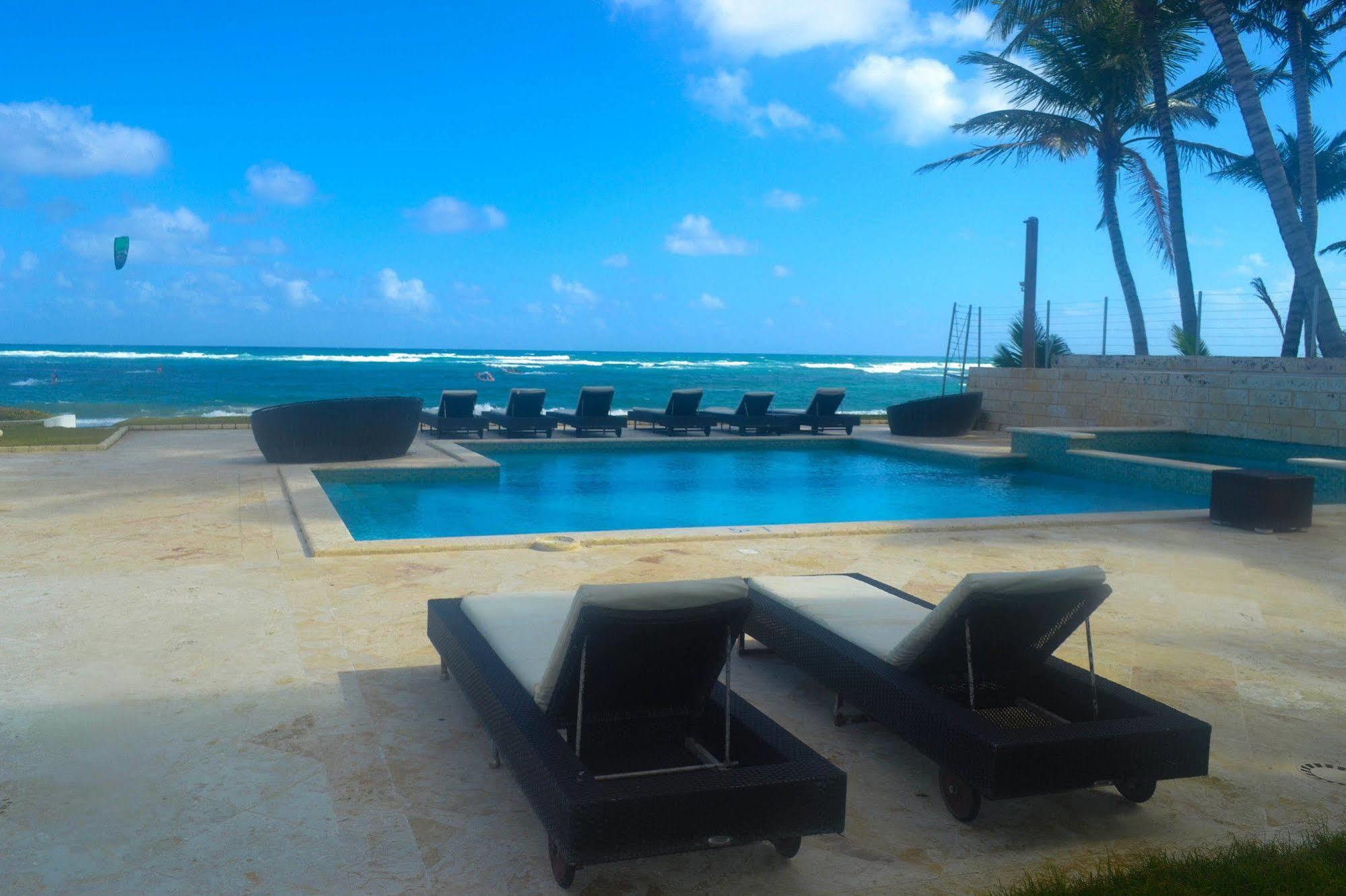 Watermark Luxury Oceanfront Residences 5*