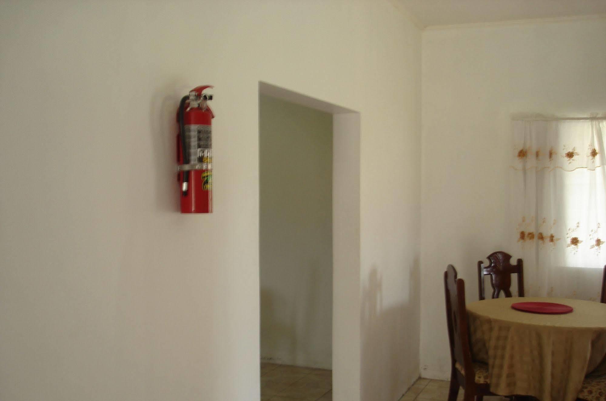 Guest house Treasure Bay 2*