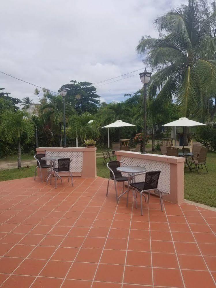 Hewanorra Gardens Guest house 2*