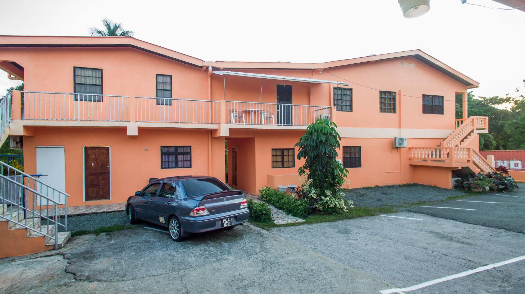 Lesville Tobago Hotel 3*