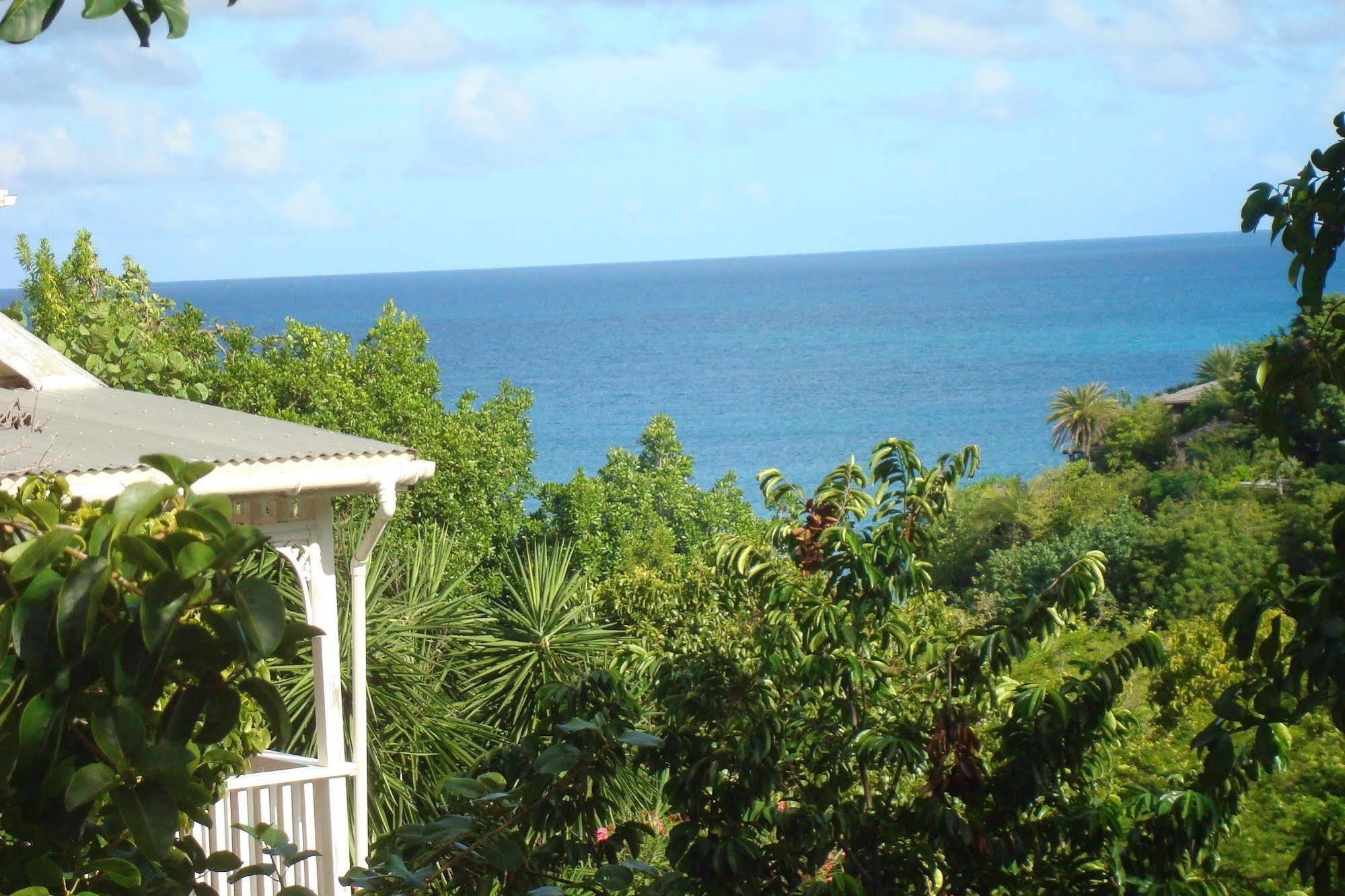Hotel Galley Bay 3*