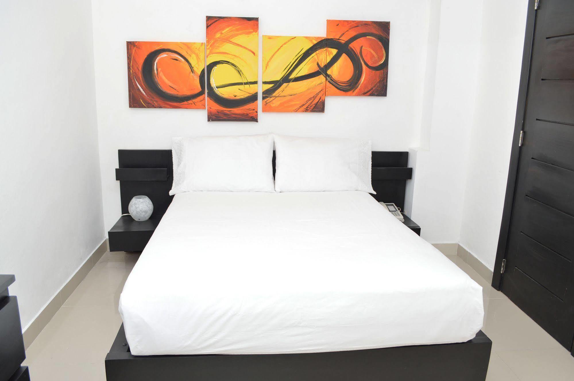 Merey Hotel Santo Domingo