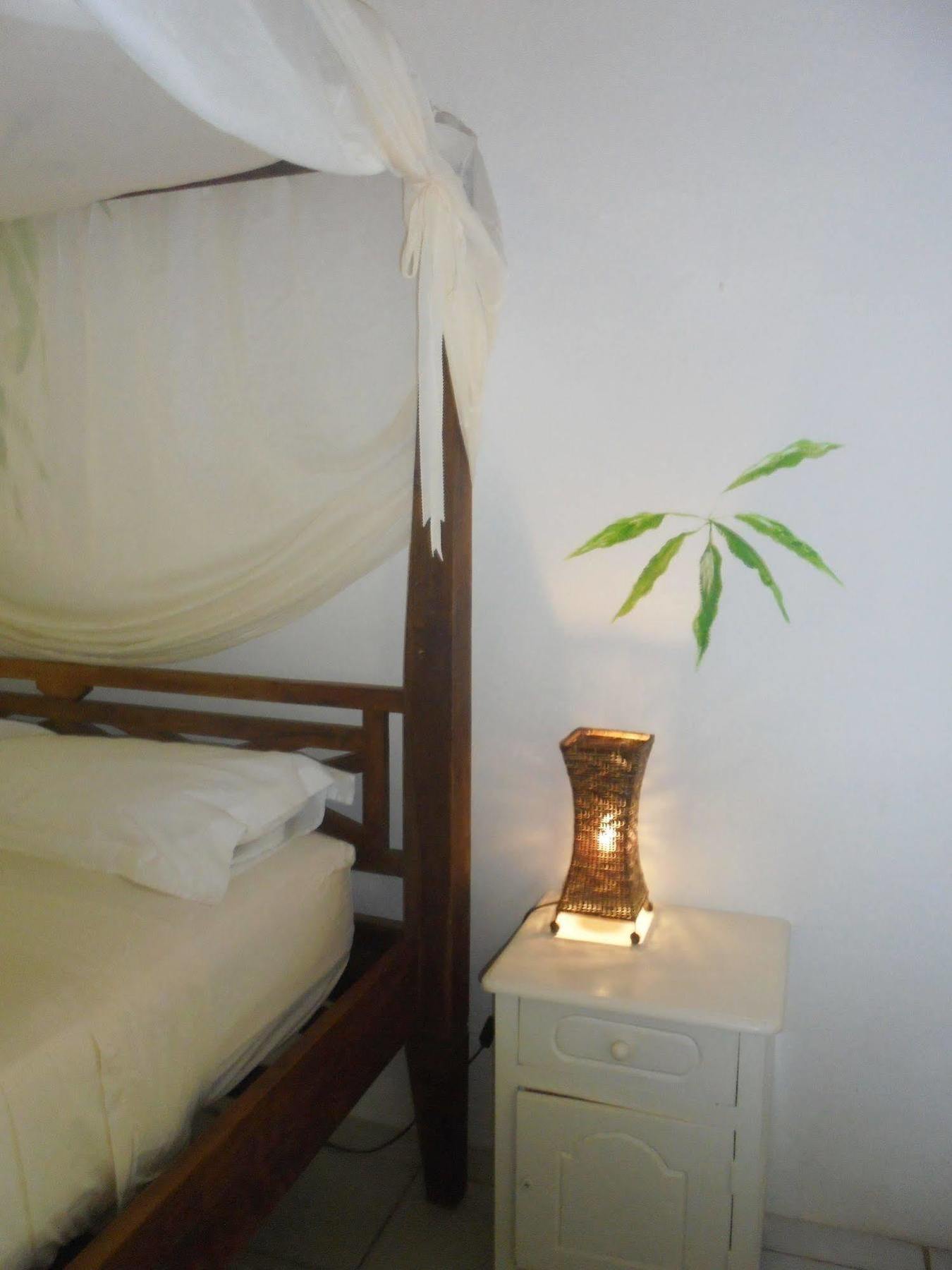 Mango Beach Bed & Breakfast 3*