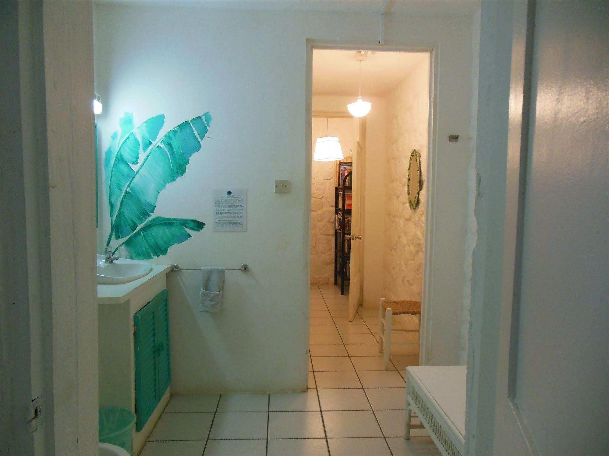 Mango Beach Bed & Breakfast Marigot Bay