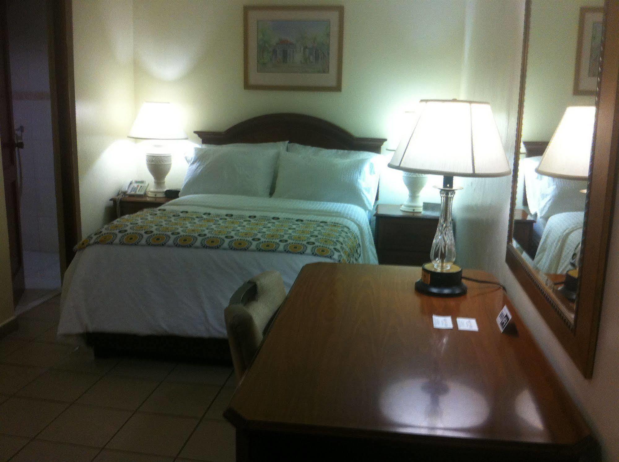 Micro Hotel 2*