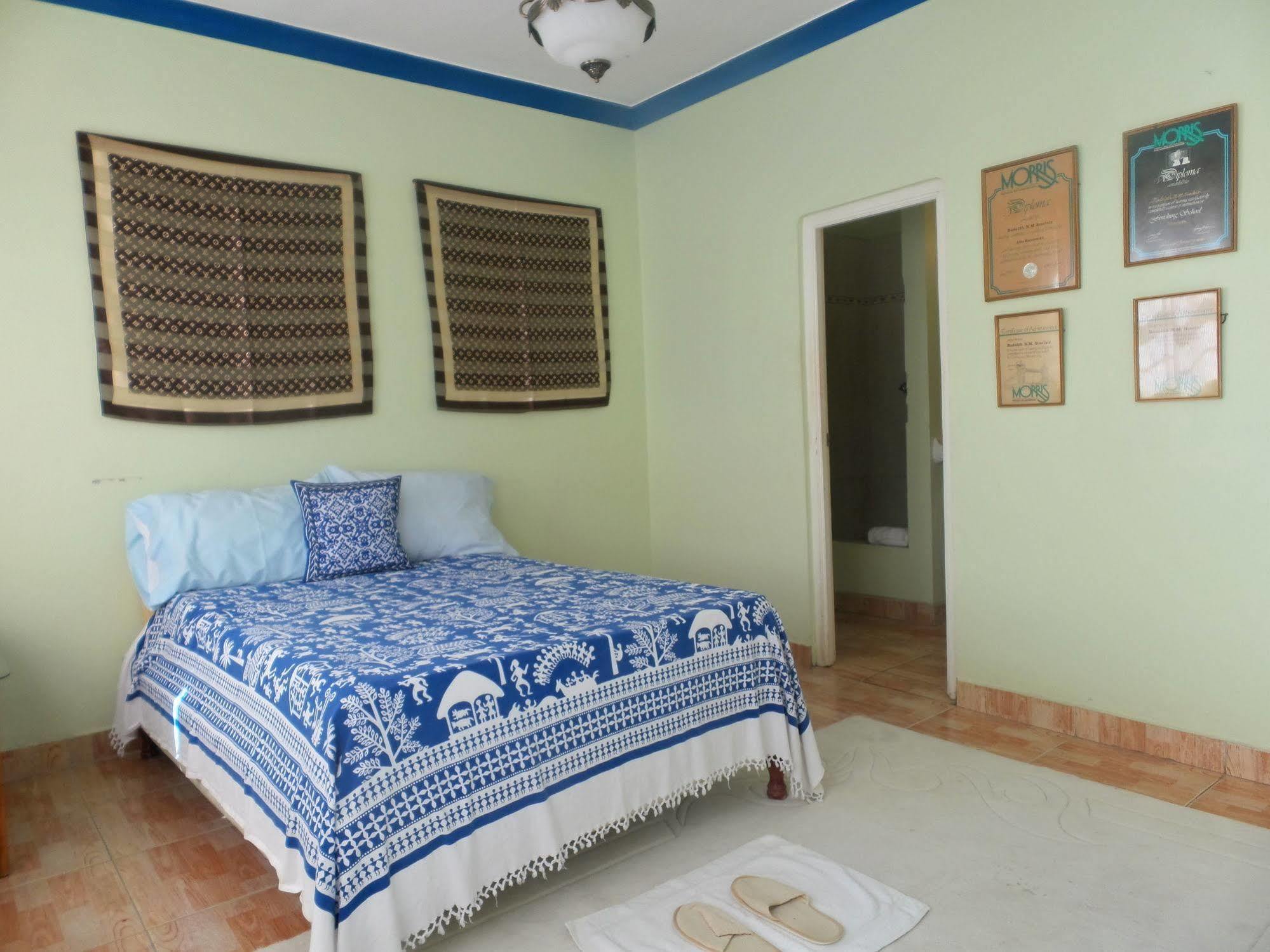 Hotel Rnm The Clubhouse Grenada
