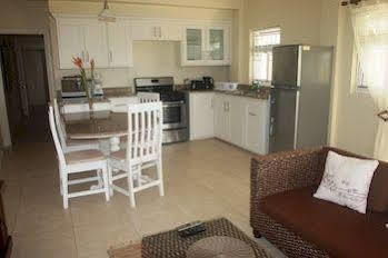 South Sea House * Cap Estate