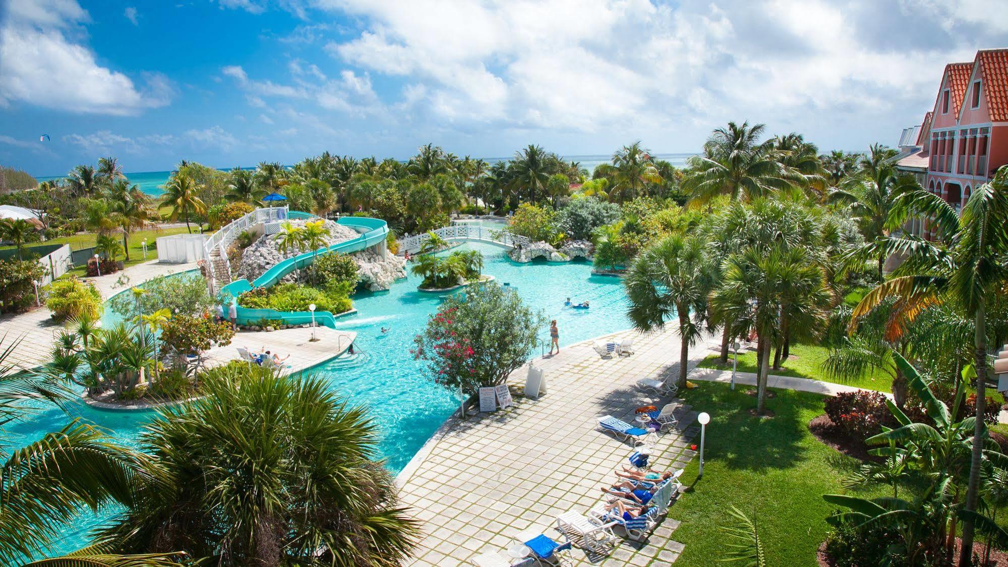 Flamingo Bay & Marina Hotel