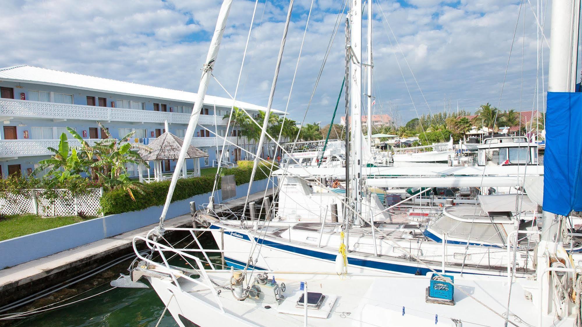 Hotel Flamingo Bay & Marina Freeport