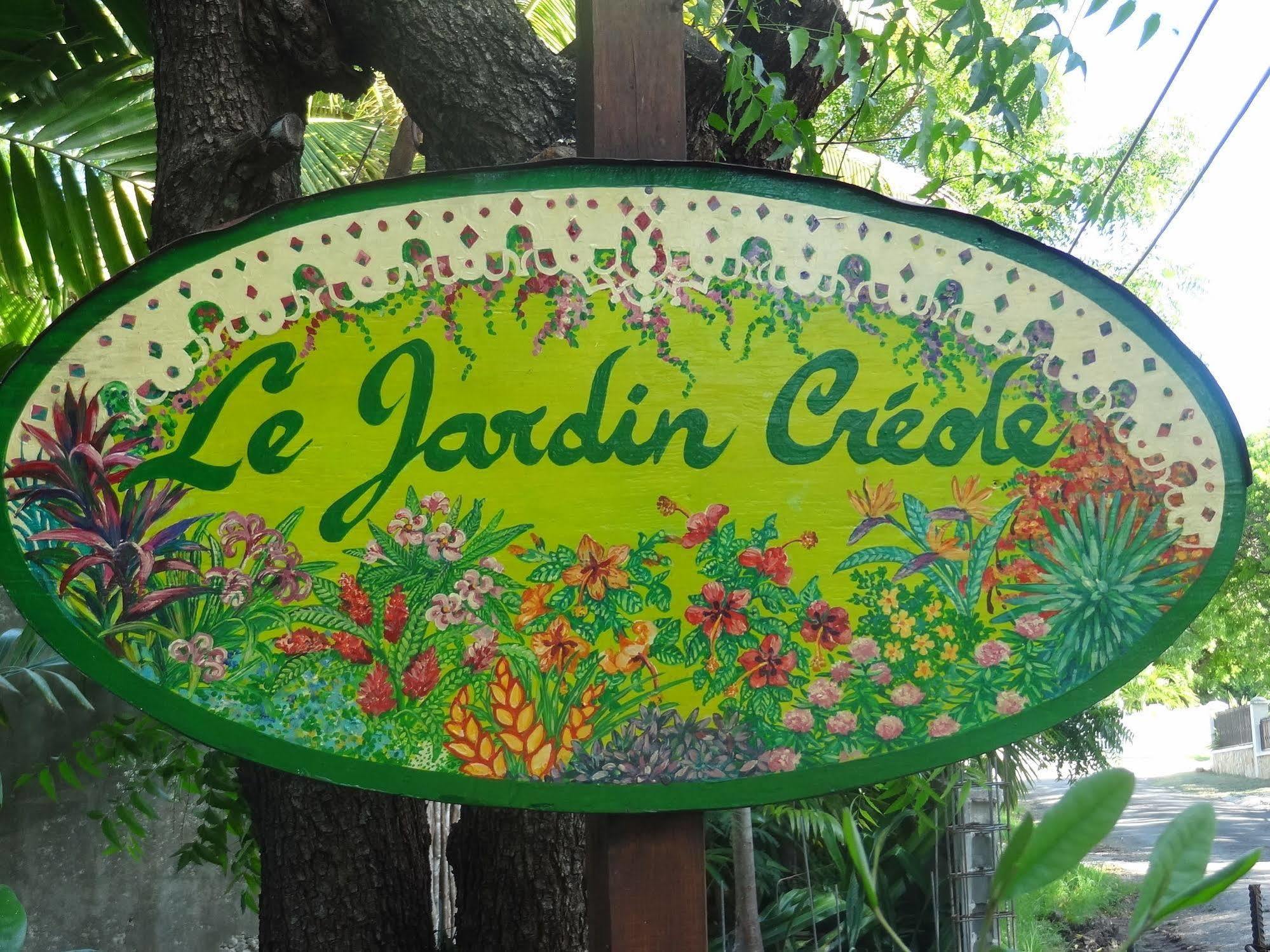 Le Jardin Creole Inn St. John's