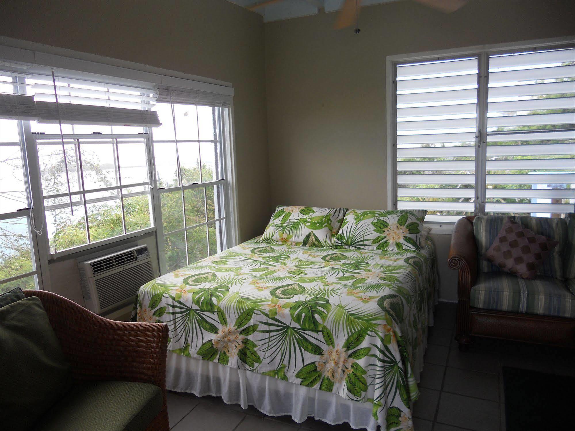 Resort Paradise Cove Ocean Front And