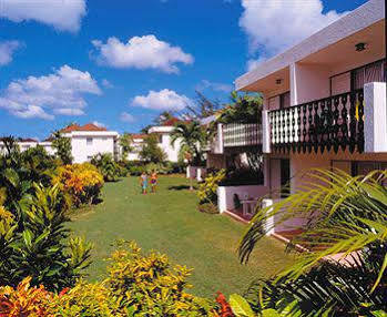 Plum Tree Club Apartamento Christ Church
