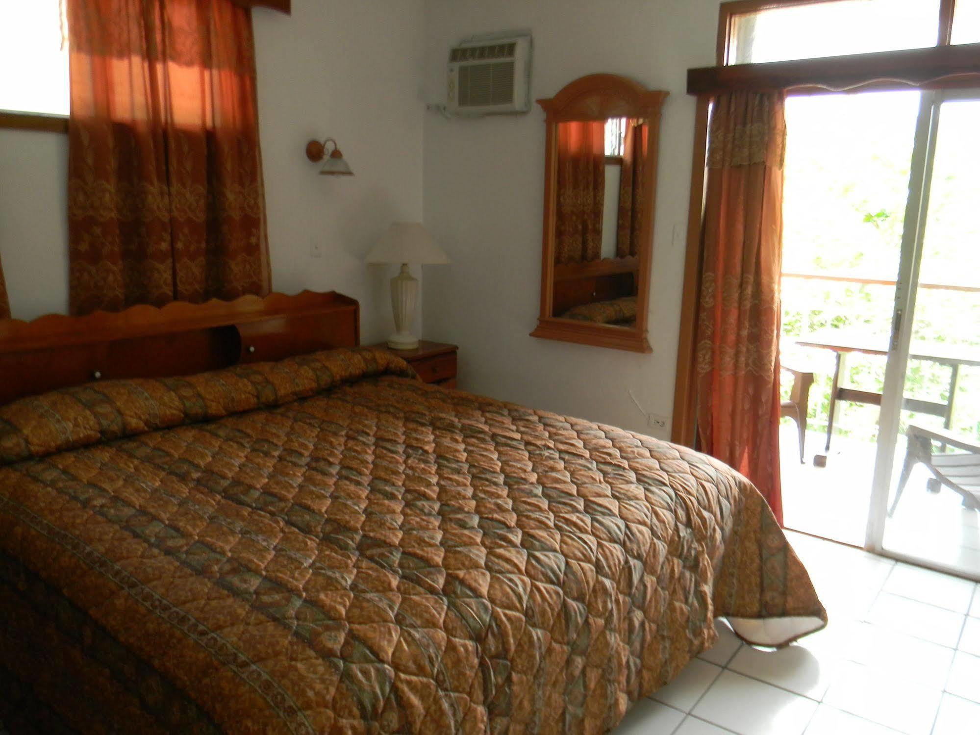 Castle Maria Hotel